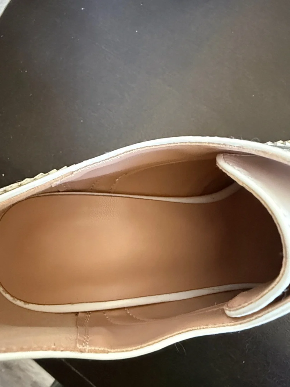 Womens  White Patent Platform Brogue Derby Oxfords.